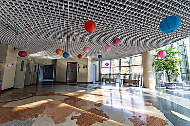 真丝修身开叉旗袍恩施NBA：恩施NBA秀旗袍，东方魅力绽放-1