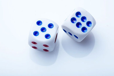 初高中打屁股 网站╳：校园打屁股游戏成热门，玩法独特剧情丰富-1