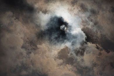 潘金莲被吸乳揉到高潮:直播惊雷!网红形象崩塌,网友炸锅!-1