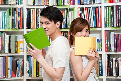 欧美卡一卡二卡三:卡牌冒险新篇,百万玩家狂热追捧-2