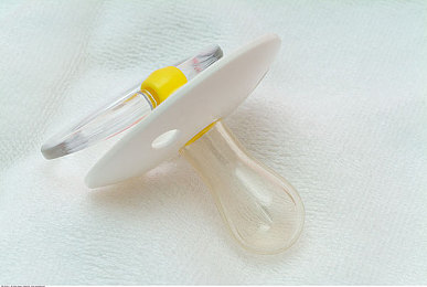 和平精英女生的乳汁能有多白？：《和平精英》乳色之谜：玩家脑洞大开-2