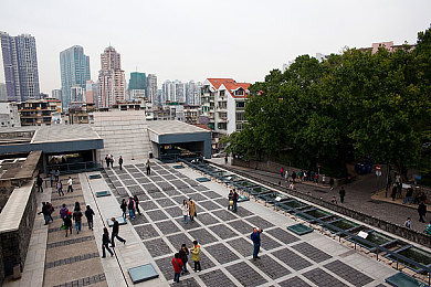 正能量网站：冒险解谜游戏《阳光之旅》，正能量来袭-2