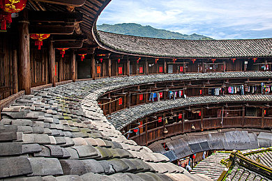 美女脱内衣内裤软件：揭秘：争议软件引道德隐私风波-1