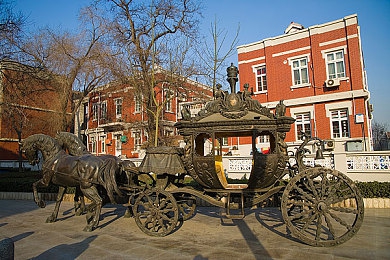 一脱二摸三亲四桶：智能家居新宠，一脱二摸三亲四桶，生活大不同-2