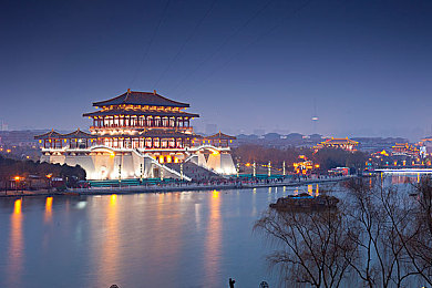 皇阿玛强要小燕子h：古装剧爆笑一幕引热议，皇阿玛强要小燕子？-2