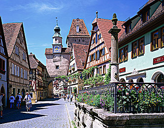 阿娇陈冠希奶头被咬得又红又肿：女神私密照曝光，阿娇形象受挫-1