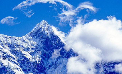 t55.44C陈冠希与陈慧琳：明星跨界联手，手游新体验来袭-2