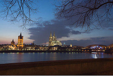 雏鸟圆你一个萝莉梦：萝莉服饰新风尚，品牌“雏鸟”引领潮流-2