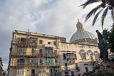 成熟少妇69XX：少妇摄影师：生活强者，镜头下的阳光故事-3