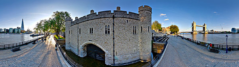 麦乐迪马克斯女超人：奇幻世界激战开启，新游引爆热潮-3