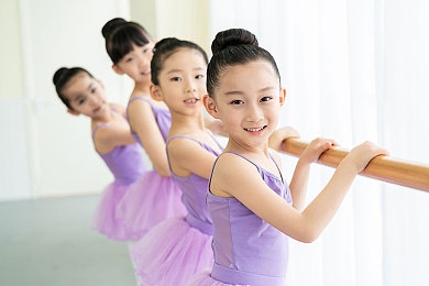 一个好妈妈16个字光头强最佳答案:光头强冒险之旅,母爱温暖玩家心-2