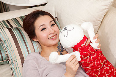 不如跳舞沙滩三个小男孩：夏日狂欢，沙滩友谊之旅！-1