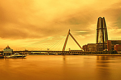 将界第2第3蕾蕾丁思聪：娱乐大佬丁思聪力挺，歌手蕾蕾成新晋女神