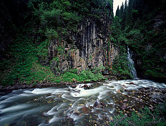 男生和女生一起差软件：跨界竞技，打破性别界限-2