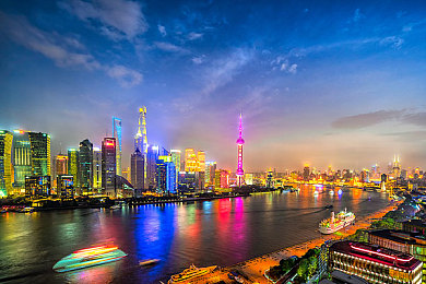 动漫 妓女 巨大 得到:《巨影传说》神秘妓女引关注-2