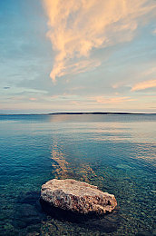 亚洲人高潮女人毛茸茸：亚洲性趣揭秘：毛茸茸女性成高潮新宠-3