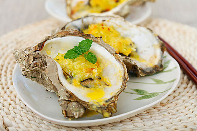 亭亭玉立国色天香四月天科普：国色天香牡丹，四月绽放盛景