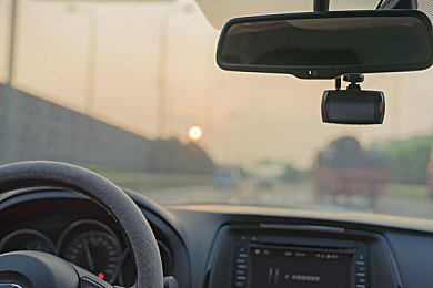 末18岁不可进的软件：严控游戏内容，共筑青少年健康成长环境-2