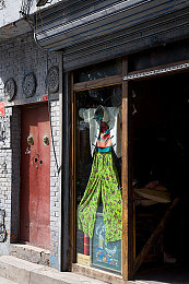 一个人看的www免费高清游戏：奇幻世界探宝之旅，免费游戏视觉盛宴-1