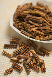 直男白袜打  自慰：压力下的自我慰藉：揭秘直男自慰背后的真相-2