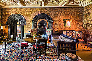 伸进她的小内裤疯狂揉摸双乳游戏：游戏疑涉低俗内容，社会舆论沸腾-2