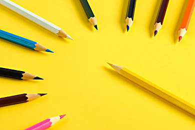 陈冠希用嘴给阿娇囗交：娱乐圈风波：亲密互动引猜测-3