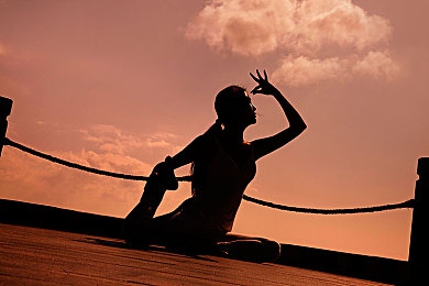 3bXXXx动漫XXXx魅魔:奇幻魅魔冒险,动漫新篇引热议-4