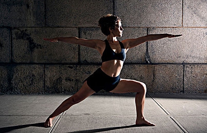 我半夜摸妺妺的奶c了她的：深夜悲剧：兄妹伦理沦丧，家庭破碎引深思-4