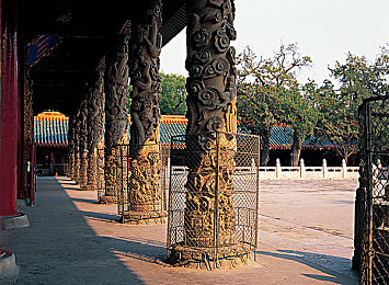 69乐园夫妇交友群：已婚夫妇专属：温馨交友新天地