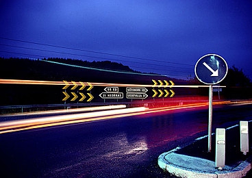 爆乳汗だく肉感レズビ的导演是谁：导演揭秘：争议之作《爆乳汗》谁主沉浮？-4