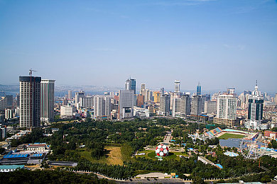 中国重口老太与小伙子乱：七旬老太与邻小伙冲突，道德底线引反思-2