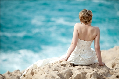 扒二次元美女内裤摸下部：二次元游戏惊爆隐秘任务，玩家热议不断-2