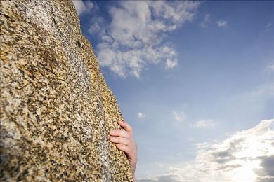 张柏芝被揉高潮：娱乐圈隐私泄露：张柏芝私密视频引风波-2