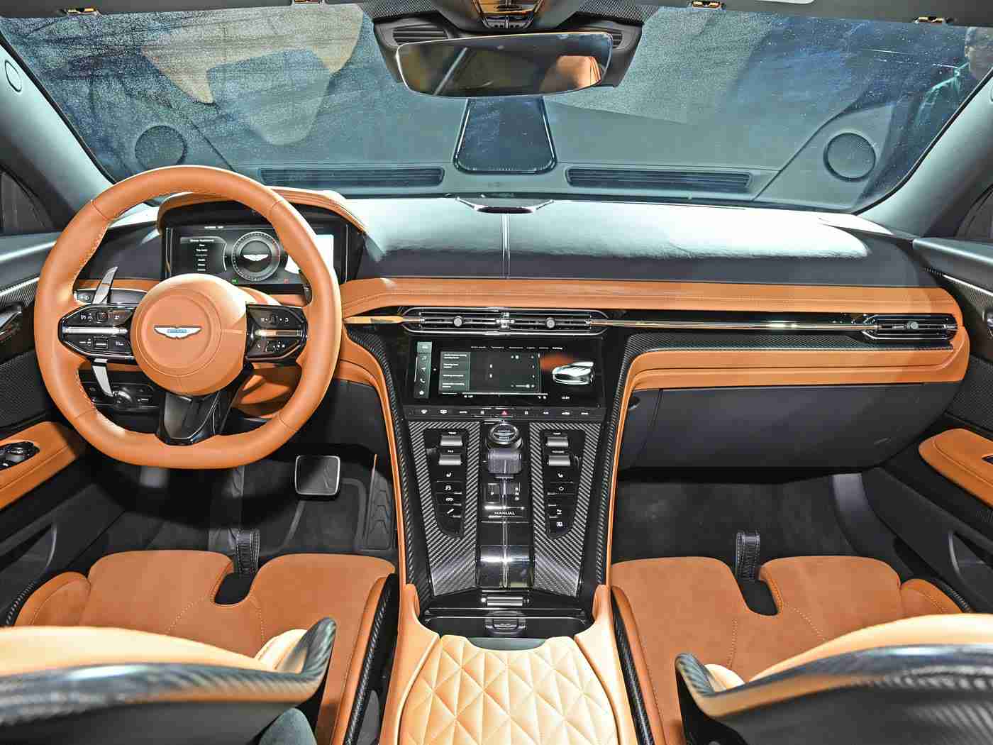 17人但人文艺术：艺术盛宴，17人展风采-1